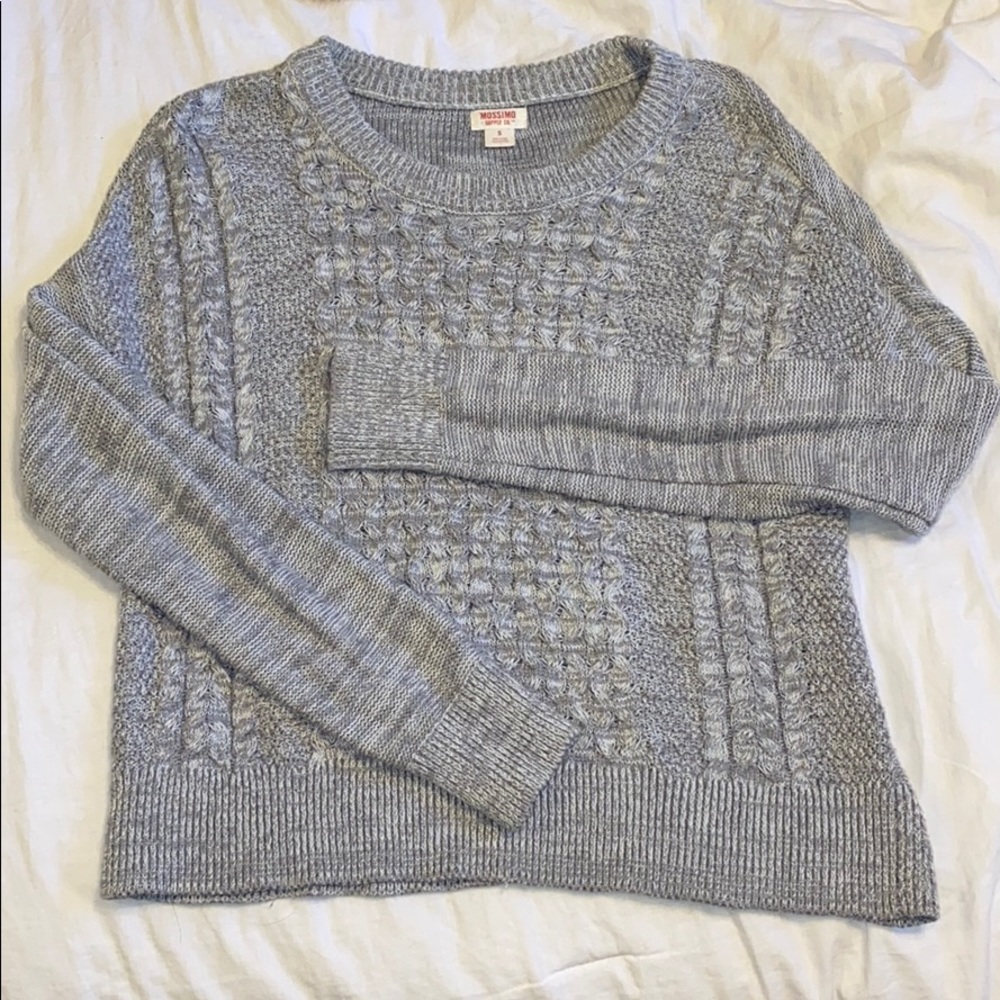 Grey sweater
